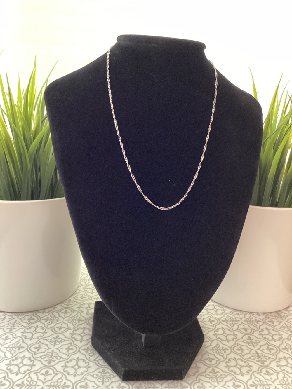 Silver Twist Necklace